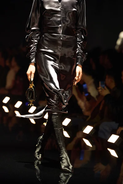 Look 68